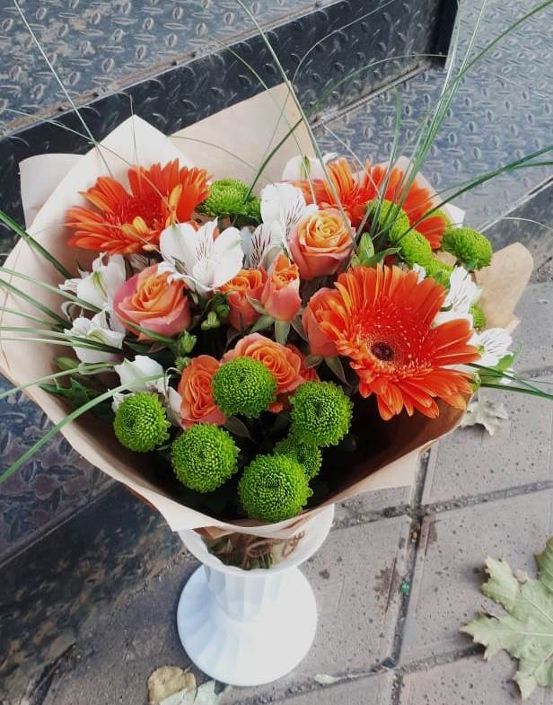 Букет цветов из: Герберы, Хризантемы, Альстромерии и Розы в Подлесном