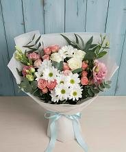 Букет цветов из:  Розы, Лизиантусы и Хризантемы в Подлесном