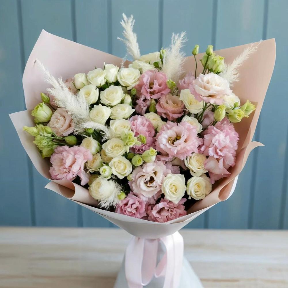 Букет цветов из: Альстромерии и Розы в Подлесном