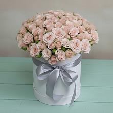 Цветочная композиция из Розы в шляпной коробке в Подлесном