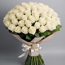 Букет 101 беля роза Белоснежка в Подлесном