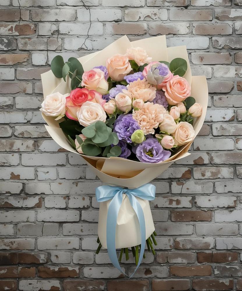 Букет цветов из: Розы, Лизиантусы и Гвоздики в Подлесном