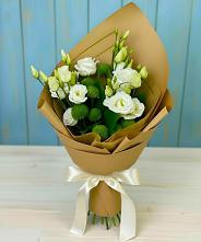 Букет цветов из:  Хризантемы и Лизиантусы #REPLACE_PRED# Подлесном