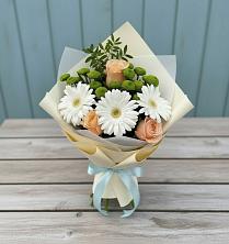 Букет цветов из:  Герберы, Розы и Хризантемы в Подлесном