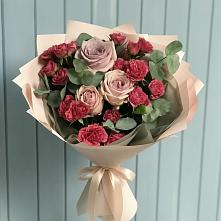 Букет цветов из:  Гвоздики и Розы в Подлесном