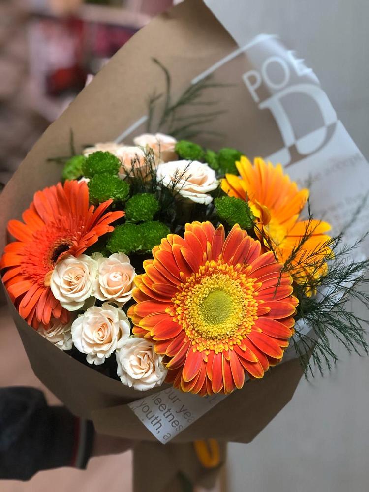 Букет цветов из: Герберы, Хризантемы и Розы в Подлесном