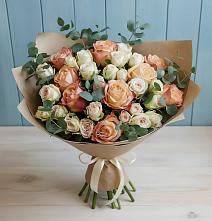 Букет цветов из:  Альстромерии и Розы в Подлесном